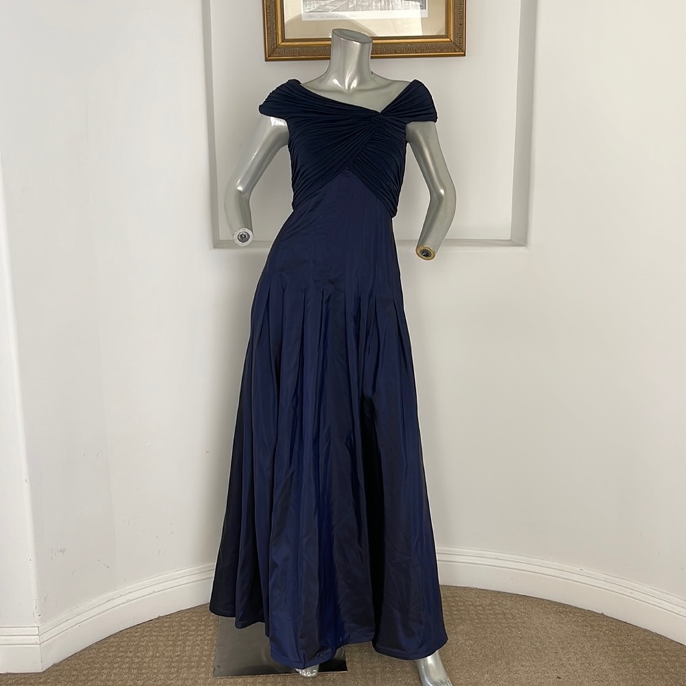TADASHI Collection Ruched Taffeta Gown Navy Blue Size 2
